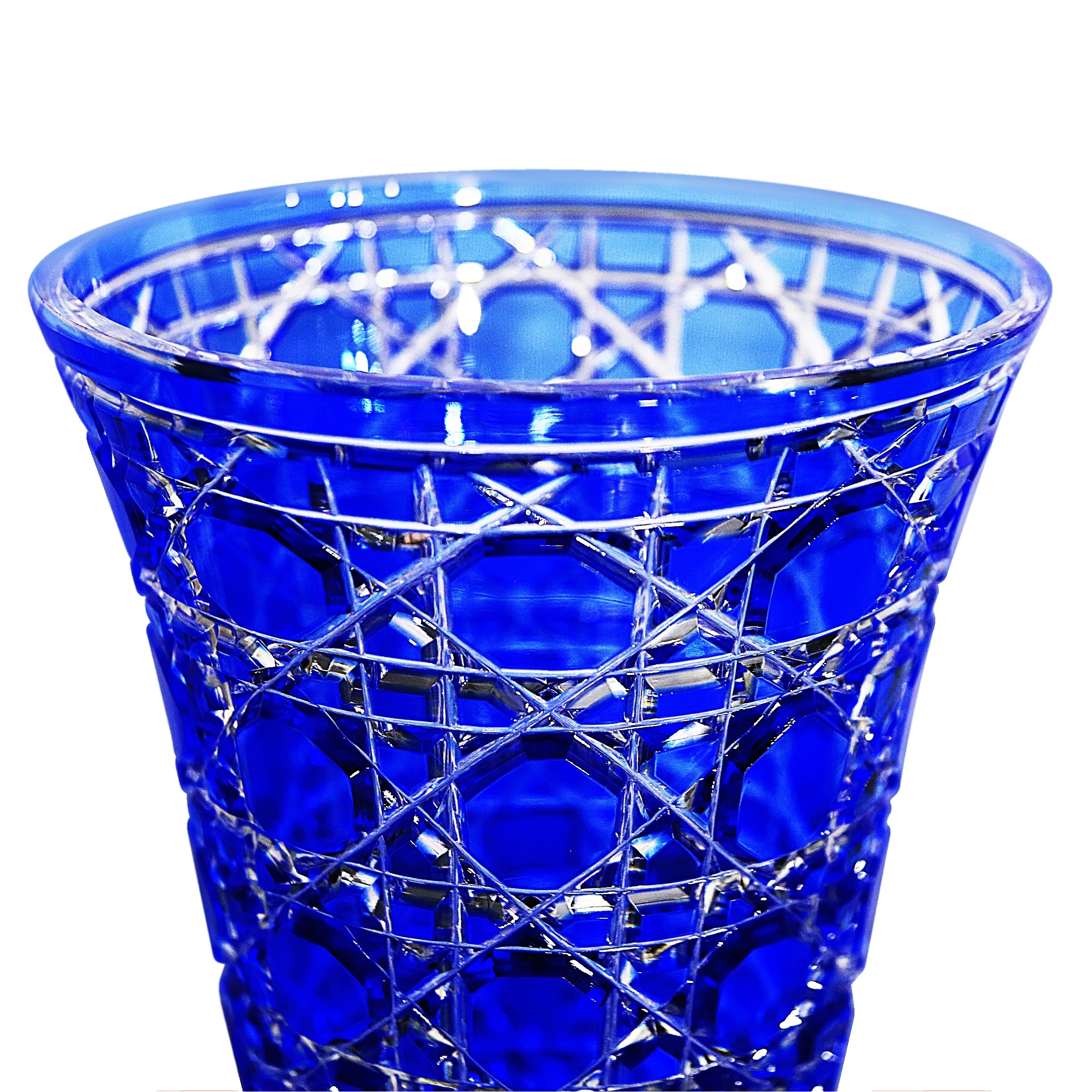 New designed luxury European style high grade crystal round flower vase for home decoration wedding hotel or party