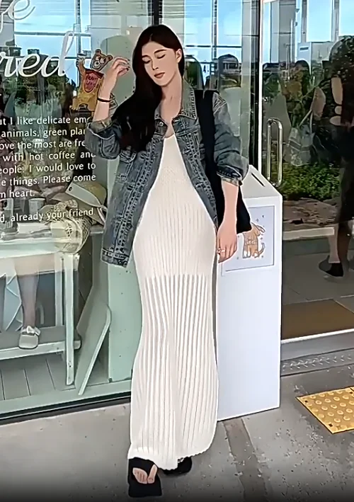 V-neck Knitted Strappy Dress Summer Slim-Fitting Sexy Pure and Lustful Style Hip-Wrapping Skirt Exquisite Dress for women