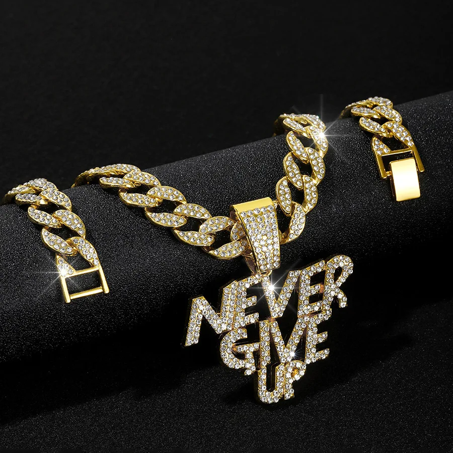 Alloy letters NEVE RGIVE UP Punk pendant Hip Hop men full of diamonds beautiful Cuban chain