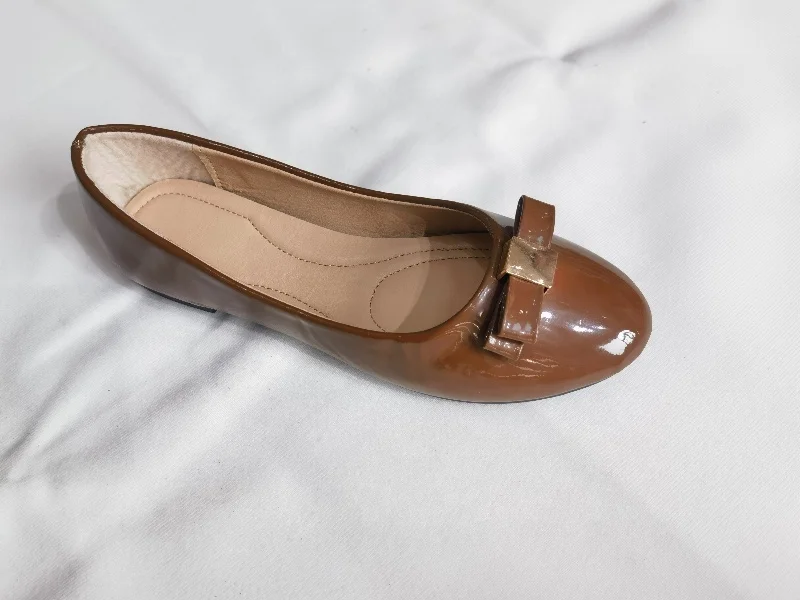 Custom Factory Design Single Shoes Lightweight Walking Footwear Casual Flat Shoes for Ladies