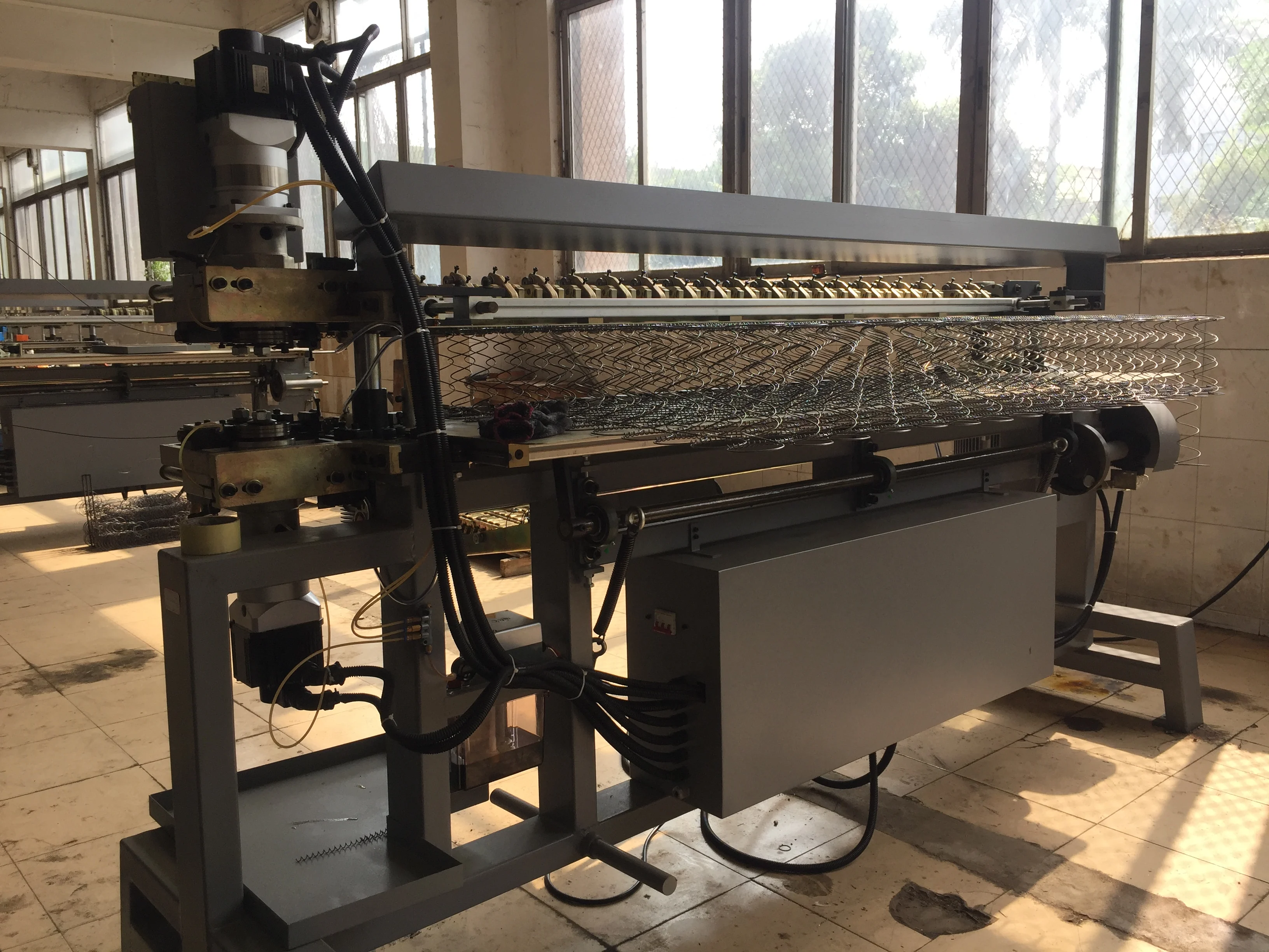 Пружин на проволочно-волочильный стан сборки пластинчатой пружины машина по производству NOBO-LS-2