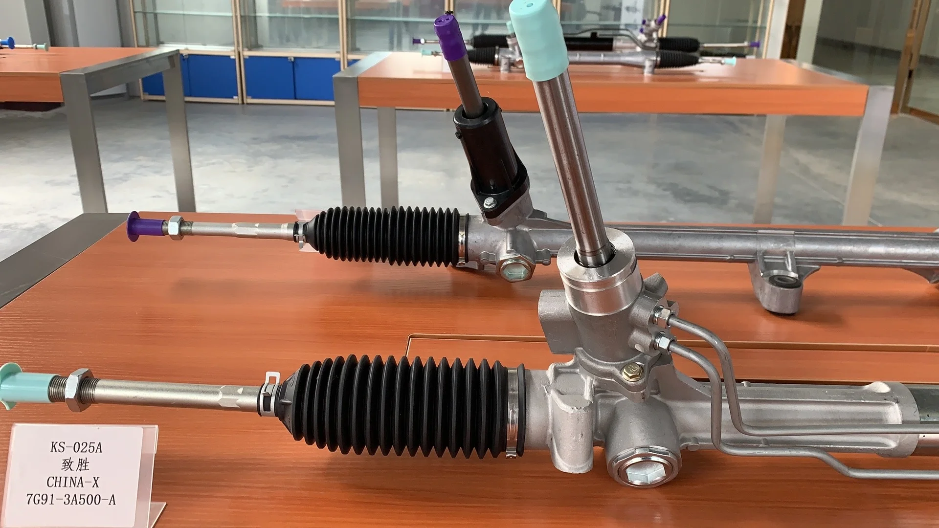 Hydraulic Auto Steering Gear Rack for FORD MONDEO CHIA-X 2.0T/2.0L/2.3L OE No. 7G91-3A500-A/1572577/VP657C-35510/8G913A500BD