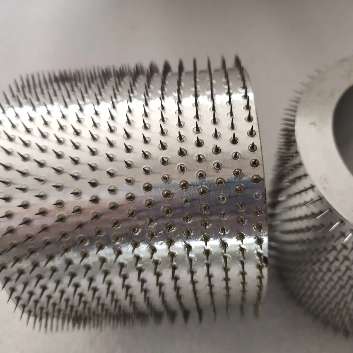 HF Needle Plastic roller pin brush Cold perforation pinned cylinder, needle roller, perforating roll  for heating preforator