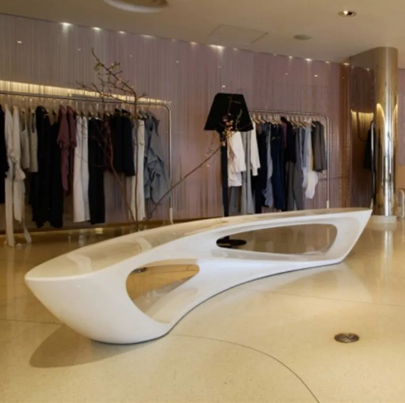 Ожидание торговый центр levetation Garden Amanda Levete Drift Gloss Furniture из стекловолокна длинное скамное