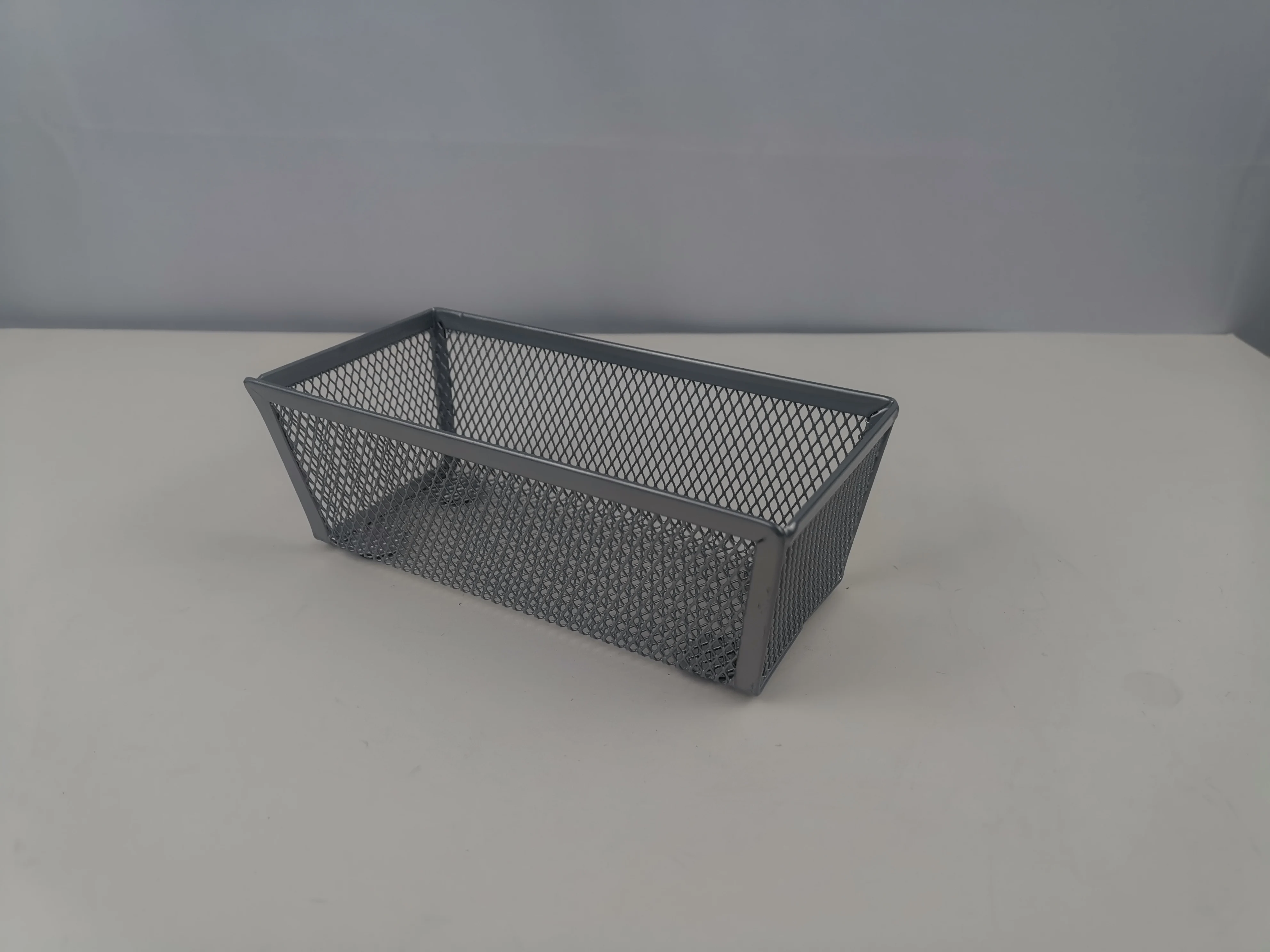 Metal Mesh Desk Organizer Desktop Office Supplies Storage tray Home Storage Basket