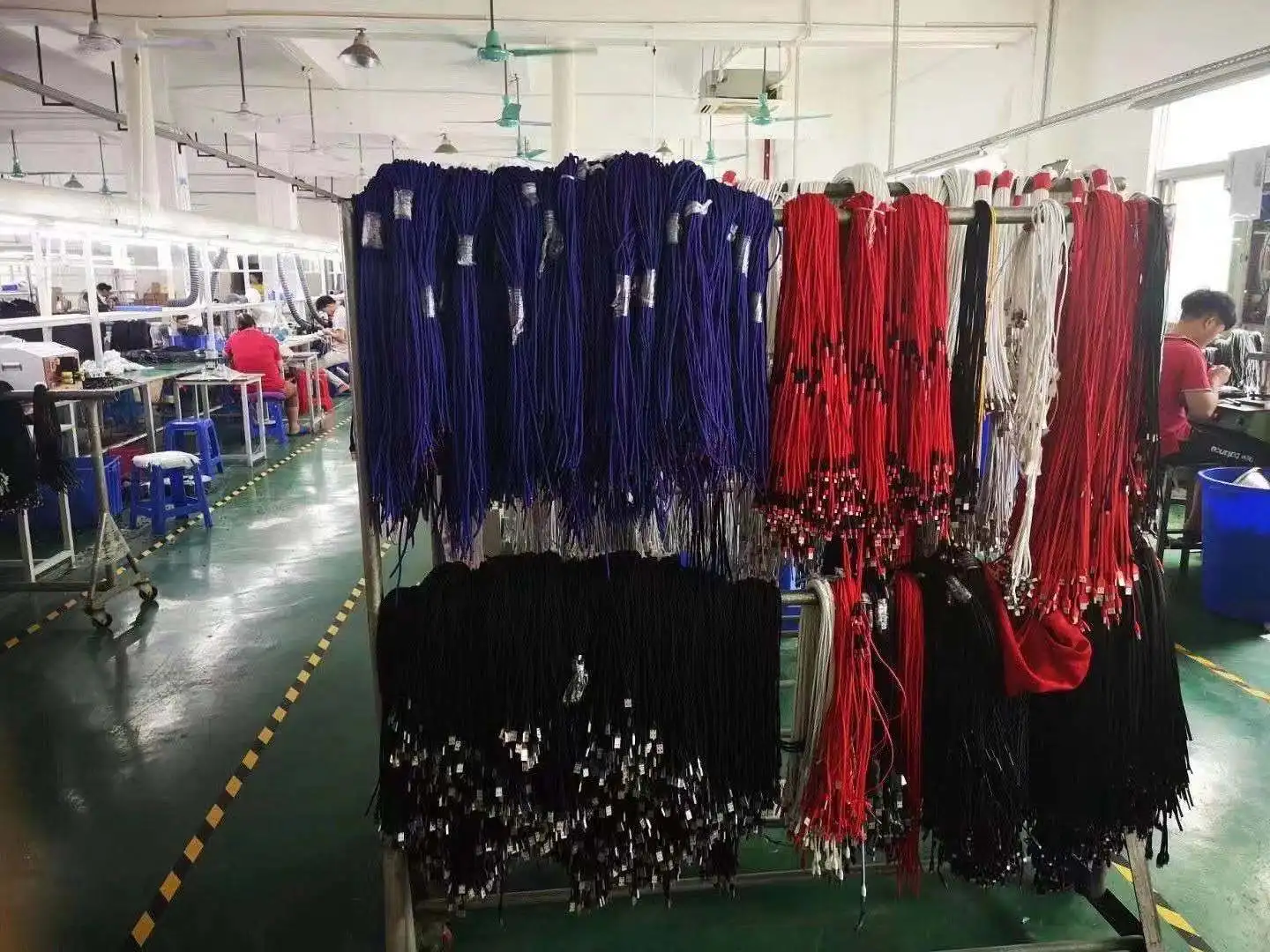 Factory Wholesale 3 in 1 Charging Cable Data Wire Micro USB Type-c 8pin Fast Charge Three-In-One Nylon Braided Data Cable