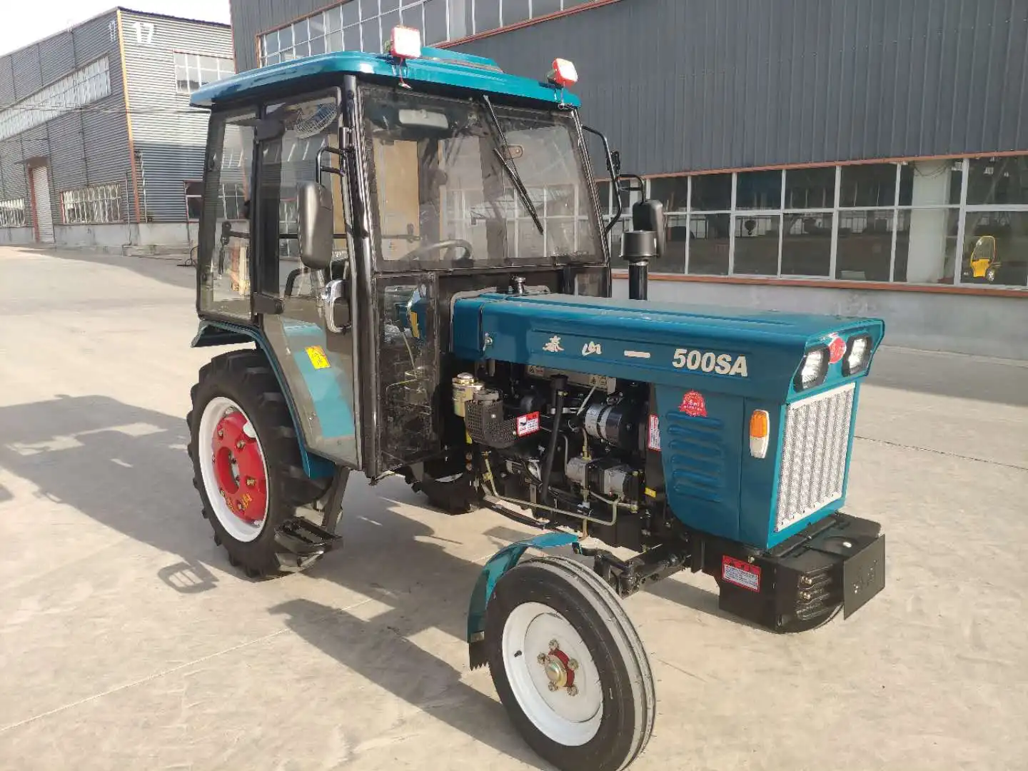 Taishan traktor 30hp 40hp 4wd 2wd small farm tractor for sale