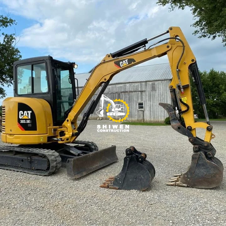 Used 303.5 mini excavator CAT, CAT 303.5 303 304 305.5 305 306 307 308 excavator with side swing arm, retro excavadora CAT 303