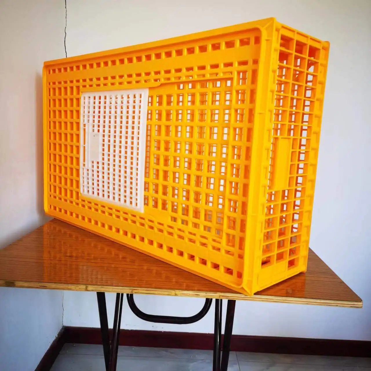 Poutlry equipments Plastic Poultry Carrier 96CM Bird cages chicken transport cages Live bird crate