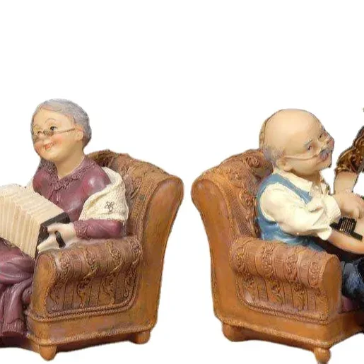 2023 оптовая продажа Статуэтка из смолы подарок на заказ старая пара Подарочная статуя