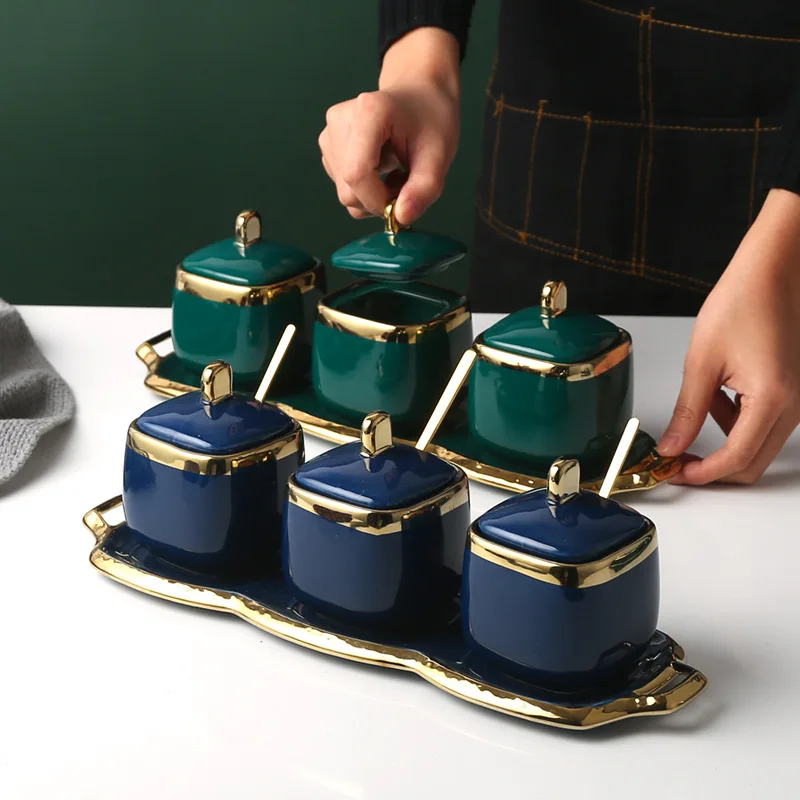 
Nordic Light luxury gold plated emerald ceramic Spice jar set seasoning box with spoon and lid,oil Soy sauce can wholesale 