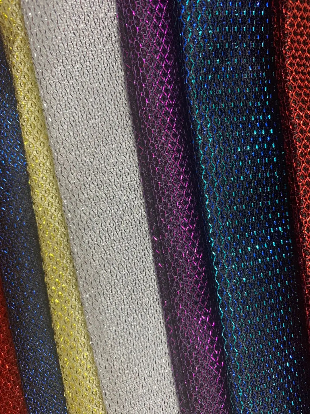 Сетчатая трикотажная сатиновая ткань с бриллиантовым люрексом и лунным