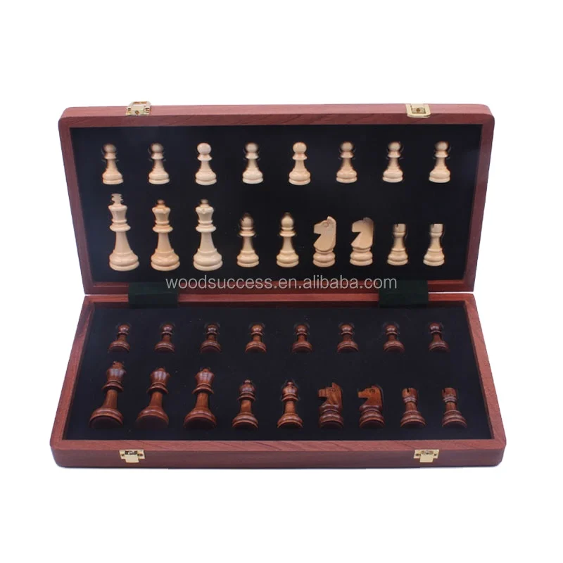 Wooden magnetic felted chess game set wooden chess board interior storage chess pieces foldable chessboard
