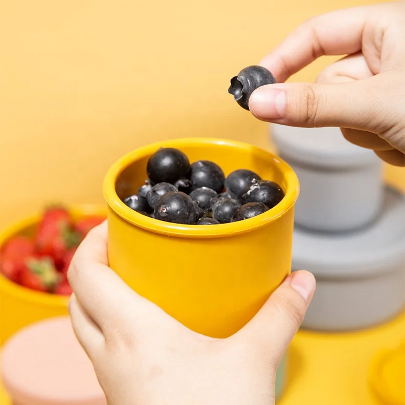 Factory Wholesale Oven Safe Food Grade Silicone Portable Kids Small Silicone Food Fruit Storage Sealing Container Box