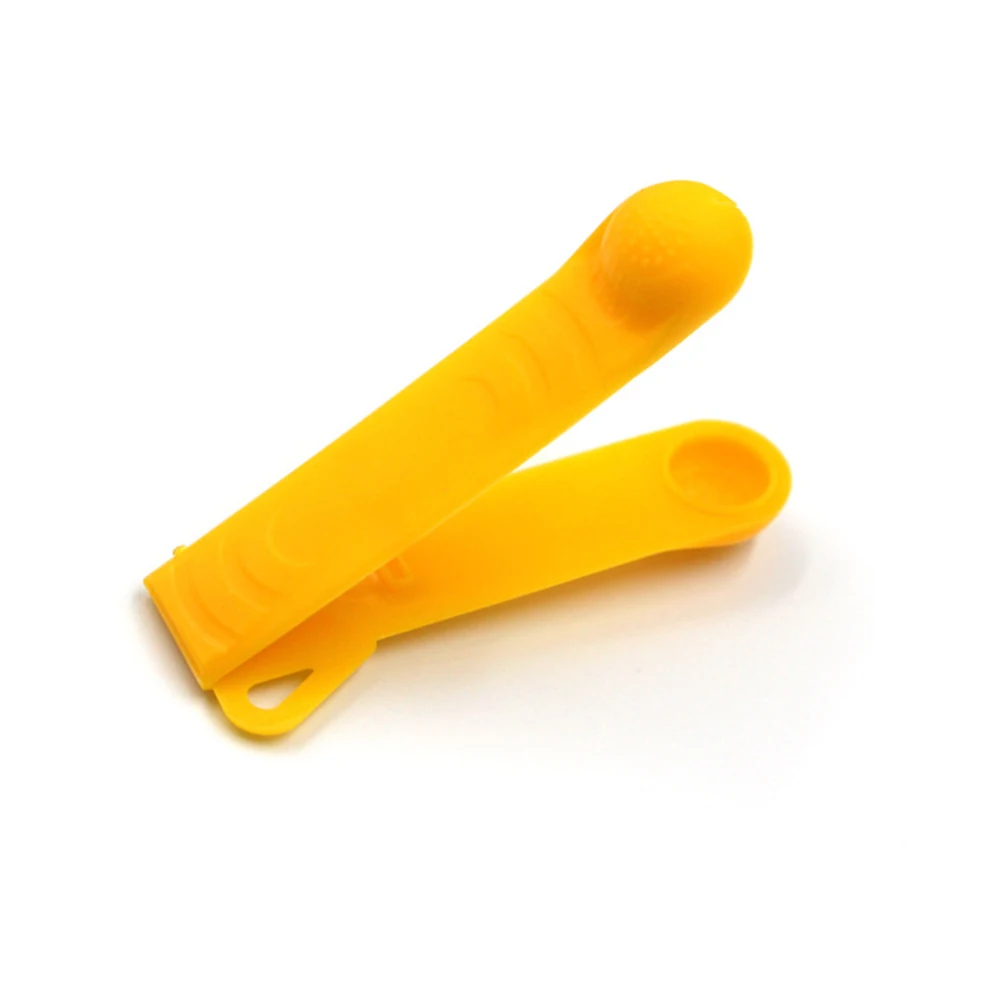 Plastic Fishing Lures Bait Shaper Spoon Fish Bait Shaper Compressor