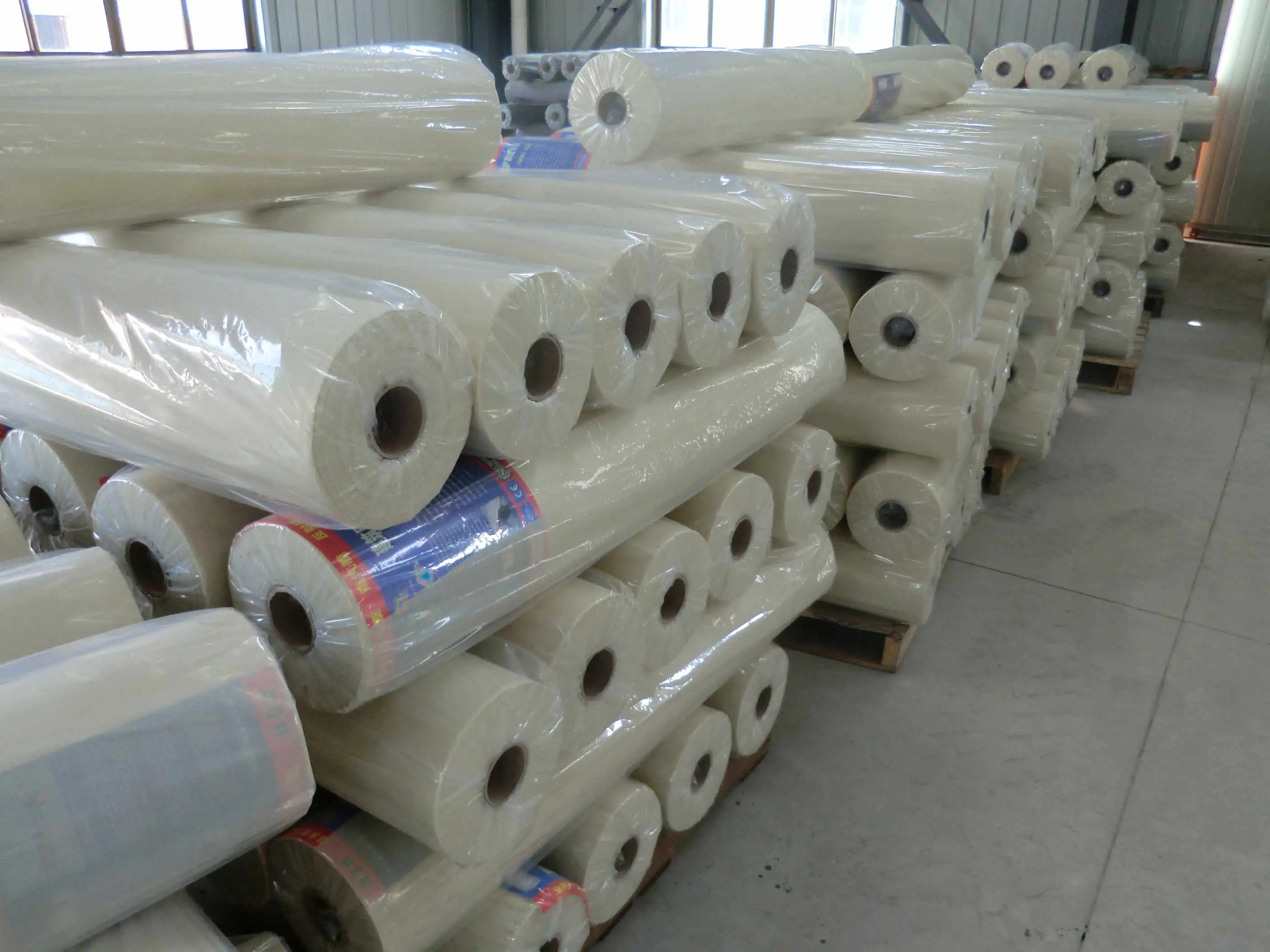 Влагоконтроль 90gsm ~ 160gsm полиэтиленовое соединение полипропиленовое волокно Водонепроницаемая влагостойкая пленка