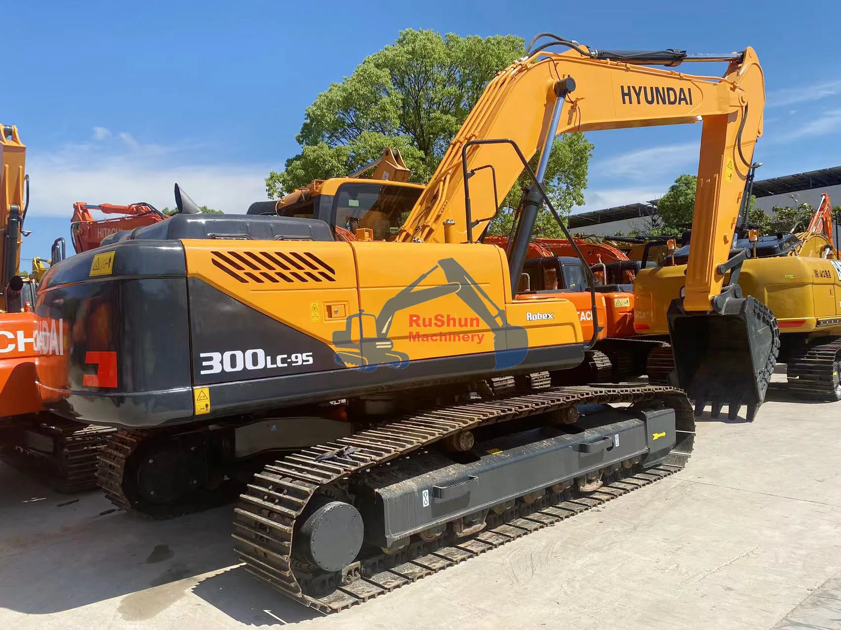 Хорошее качество тяжелого землеройного оборудования 30 тонн б/у Hyundai R300 экскаваторы на продажу