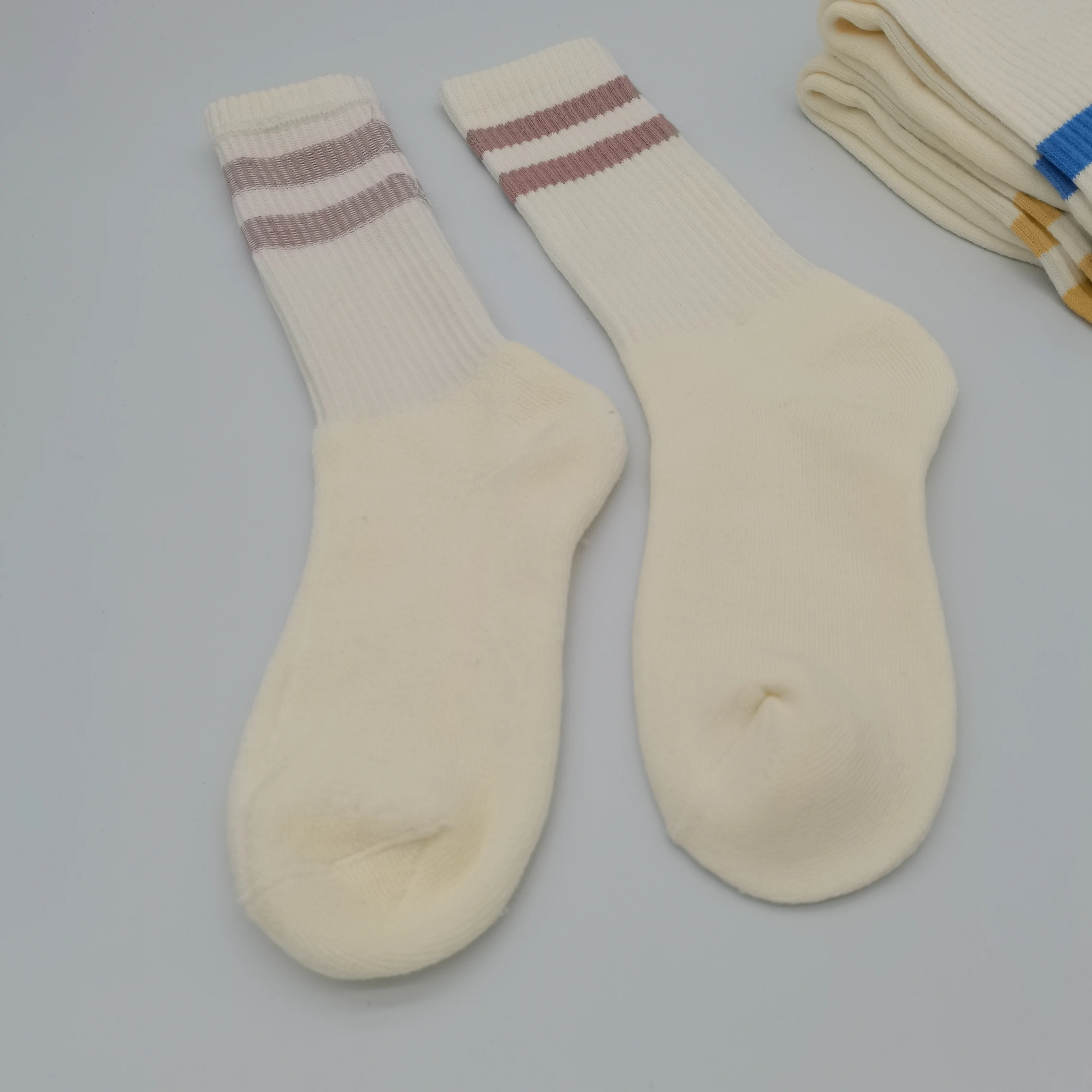 
Custom two stripe sports lady socks terry foot socks 