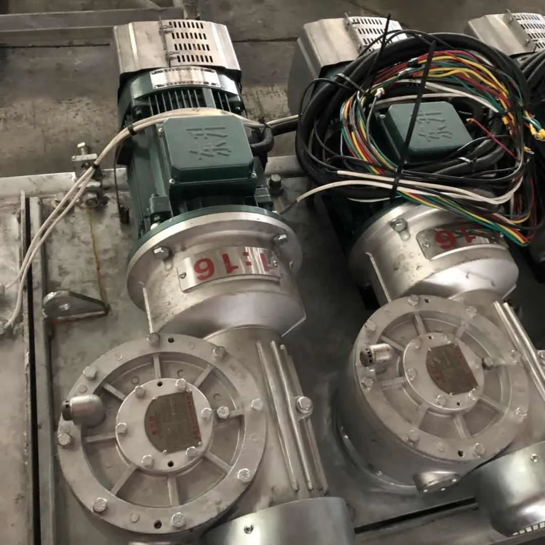 
Construction Elevator SC 200/200 Double Cages Building Hoist on sale 