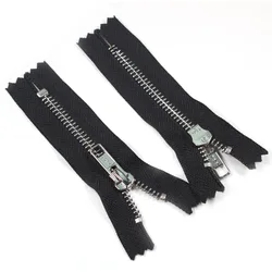 Good quality short zipper denim zipper 4 yg close end metal zipper for jeans pants