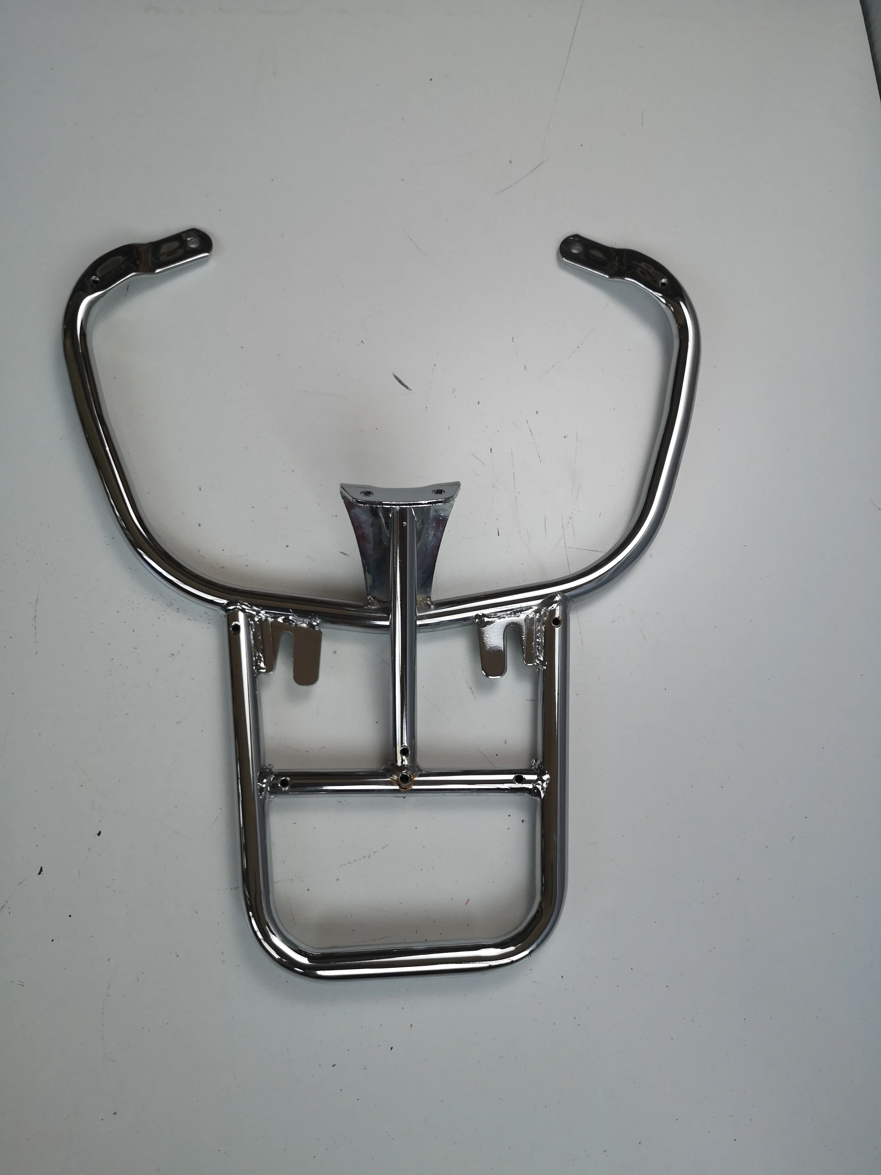 91439 Low Price Universal Chrome Motorcycle Luggage Pannier Rear Luggage Rack Carrier For Vespa