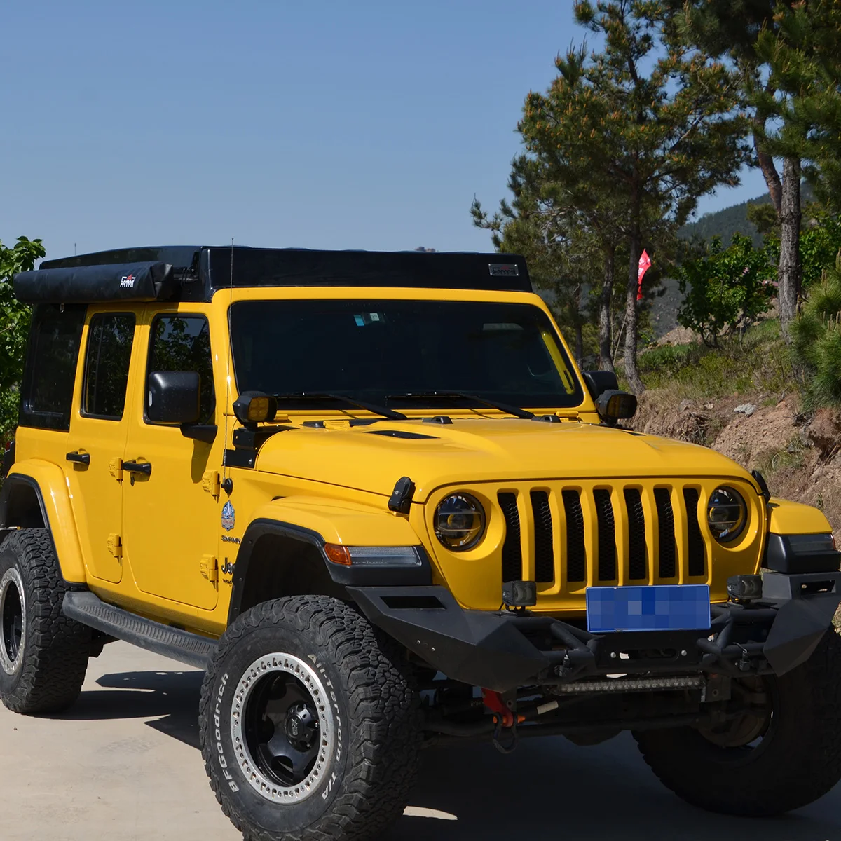 Pop up Camper for Jeep JL the Pop-up Roof on My Jeep Completely Transformed It Into a Self-contained Camper