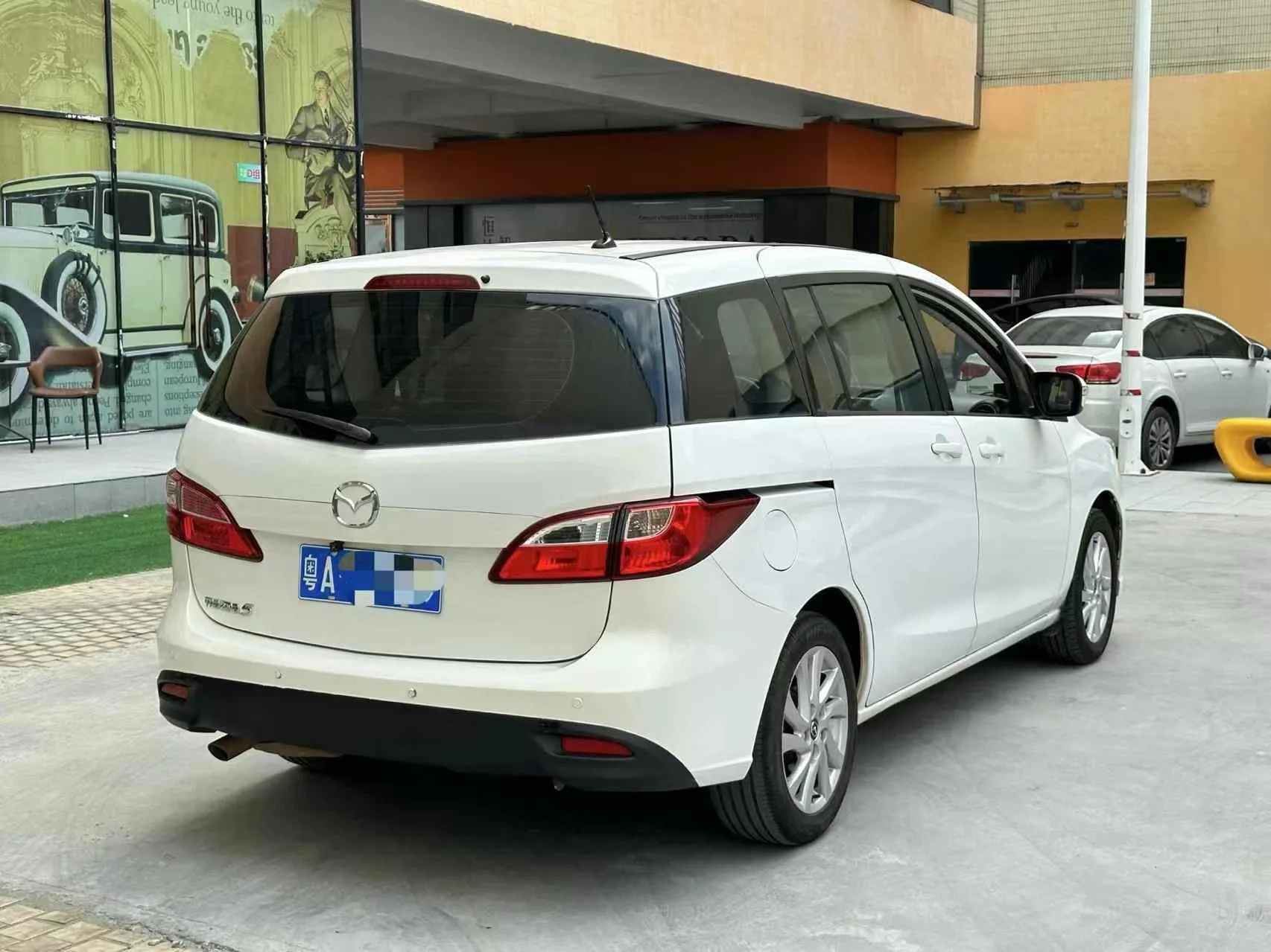 Wholesale 2016 Mazda5 2.0T taxi driving school online car-hailing used cars second hand vehicles