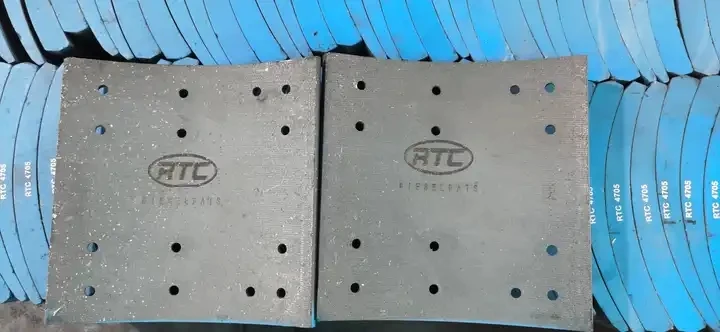 hot sales brake lining made of best imported resins and fibres 4705 for trucks