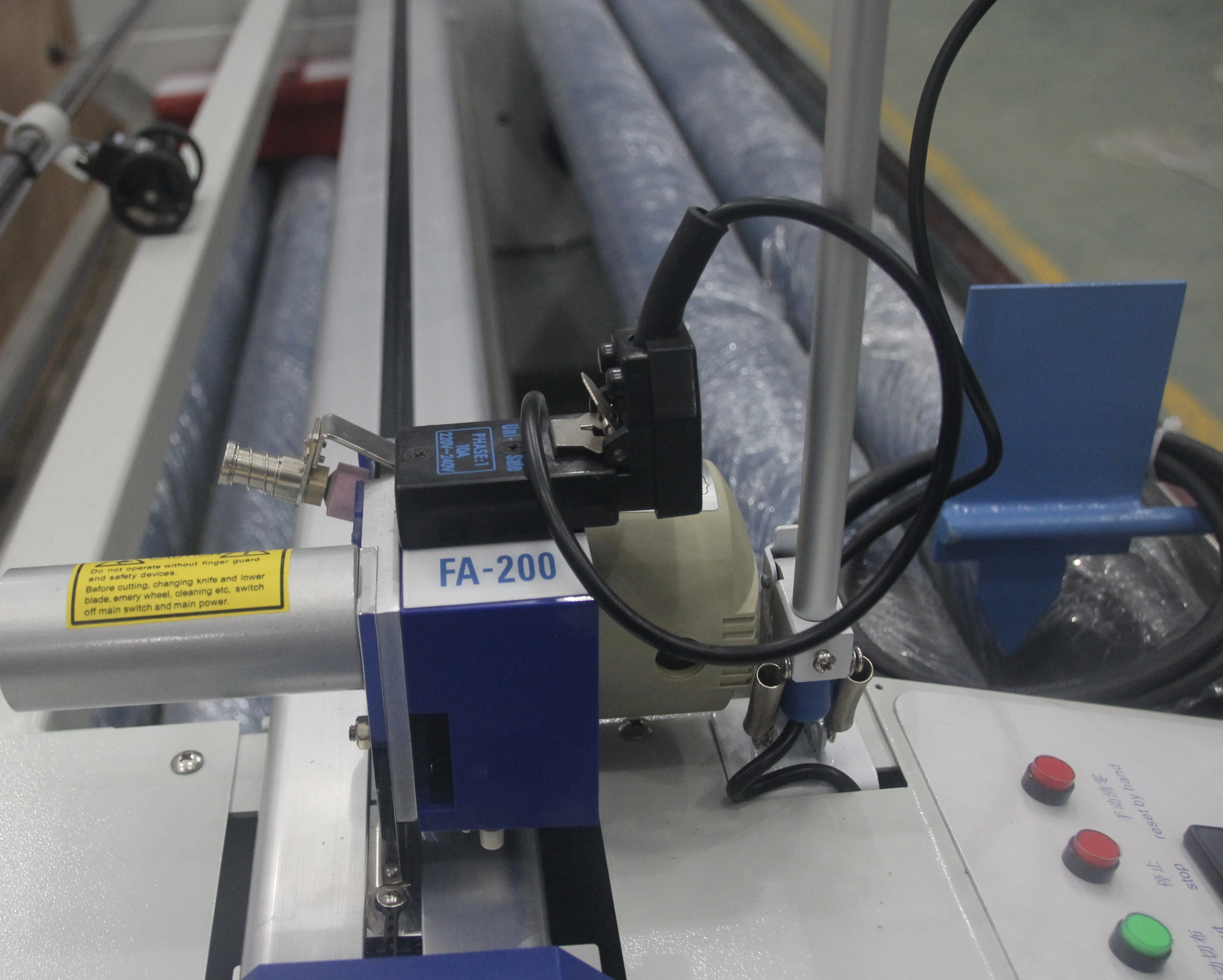 Auto fabric separator machine cloth slitter