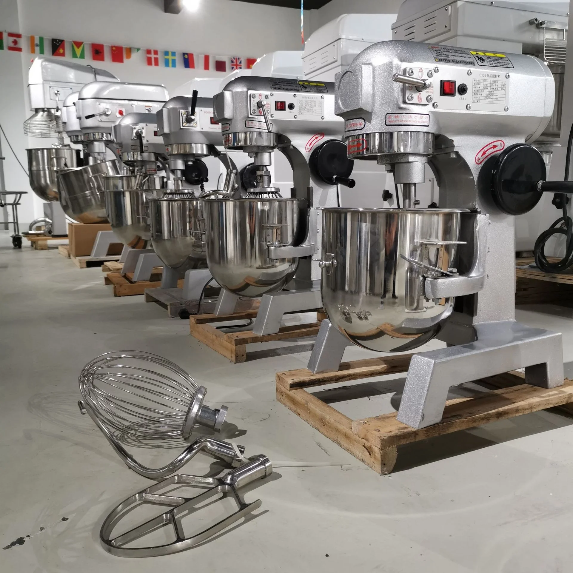 Commercial dough mixing machine pastry dough mixer Spiral dough mixer