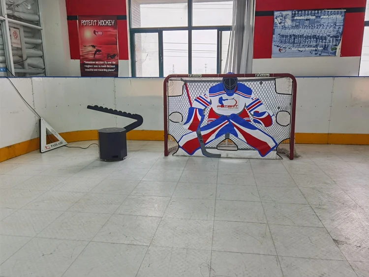 Widely Used Superior Quality Passing Aid Ice Hockey Trainer Puck Passer