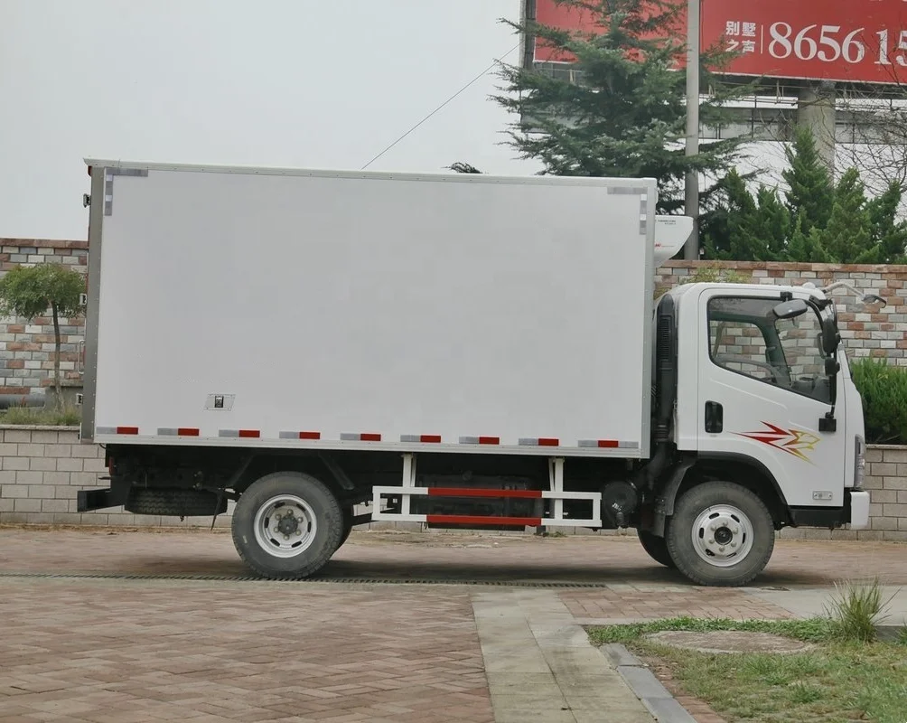 5 Tons Right Steering China Famous FAW -5 Degree 120HP Frozen Cargo Refrigerator Truck