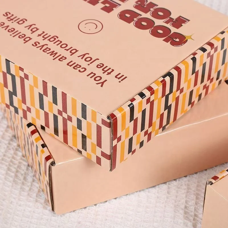 Eco-Friendly Customized Chocolate Paper Gift Packaging 4C Embossed Corrugated Pink Shipping Boxes Food Delivery Mailing Color
