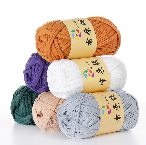 Free Sample 100g Ball Super Soft Hand Knitting Crochet Handbags 100% Polyester t shirt yarn