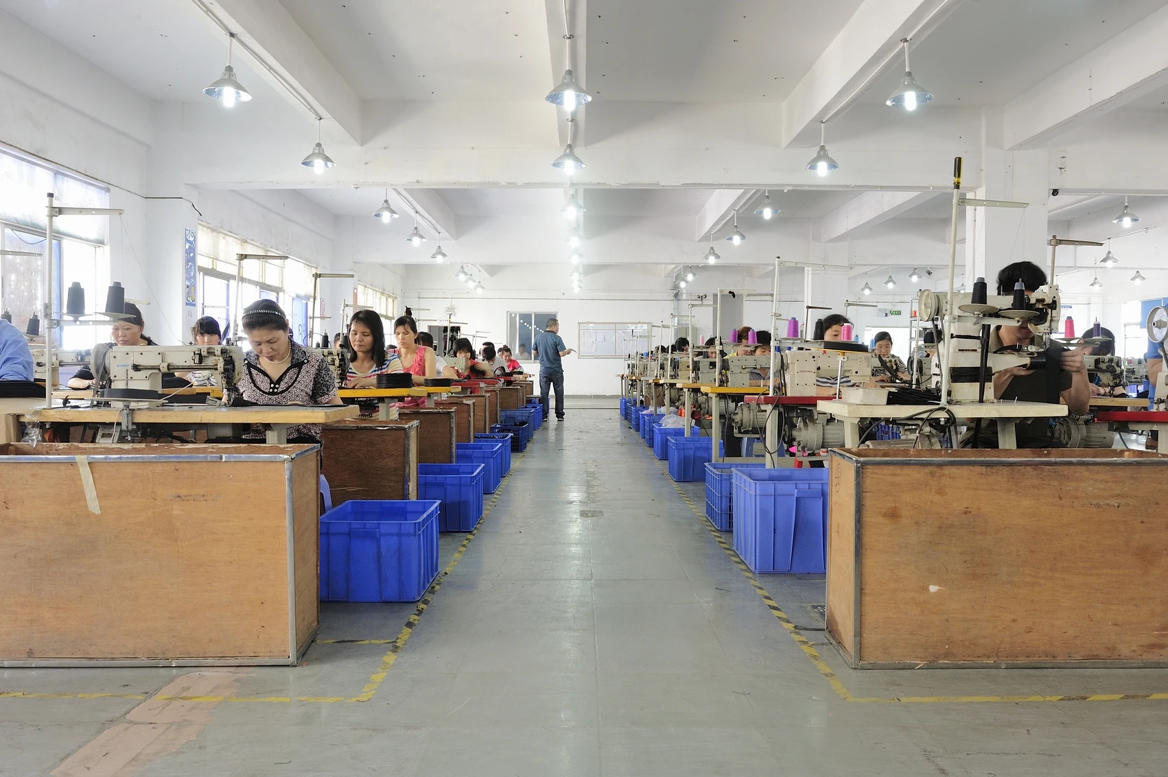 Wholesale Neoprene High Quality KeyChain Holder pouch bag PVC Clear Window Car Key Case Coin Pouch Bag