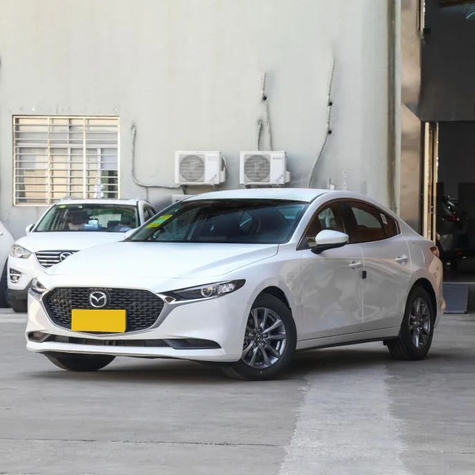 Самый продаваемый бензиновый автомобиль двигатель для мазды 2023 поворачивает налево бензиновые модели автомобилей Mazda 3 сделано в Китае