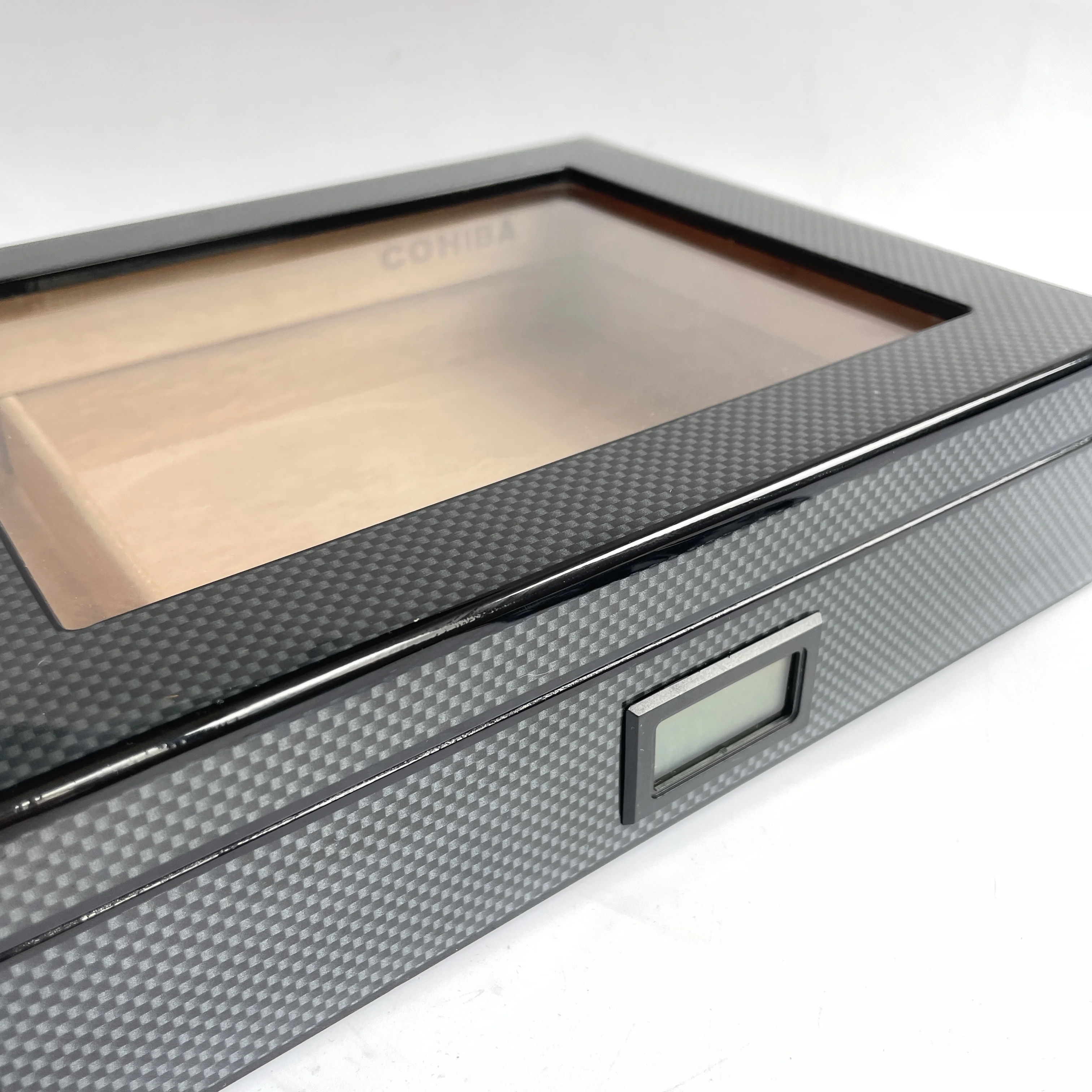 Wholesale Customized Branded Luxury MDF Black Wooden Storage Case Packaging For Cigar Box Humidor box.