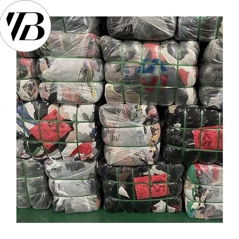 Дешевые б/у детские ботинки в Дубае