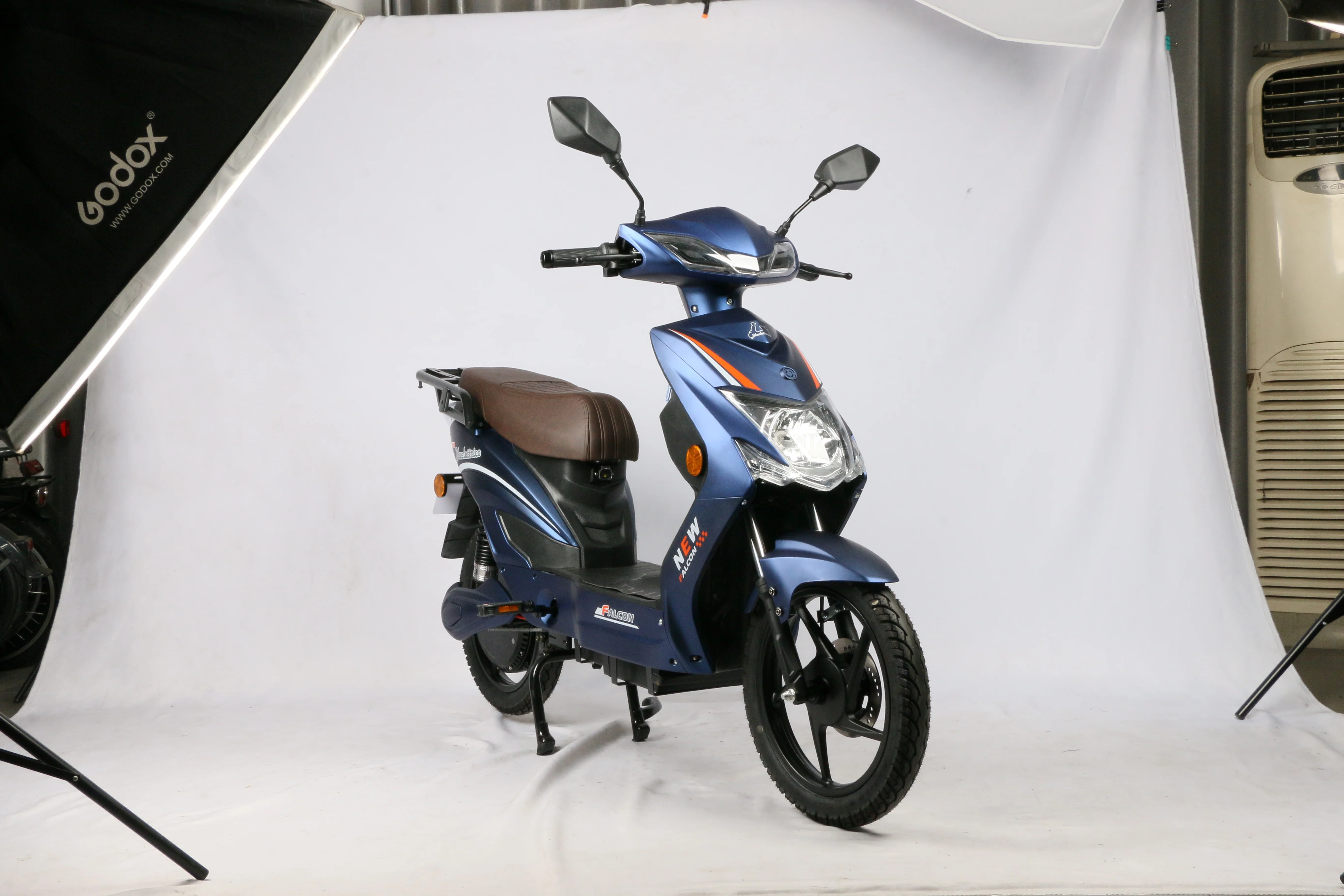 EEC certification CE COC 48V 800w 20ah battery electric scooter without requiring a CBT or driving licence e motorcycle