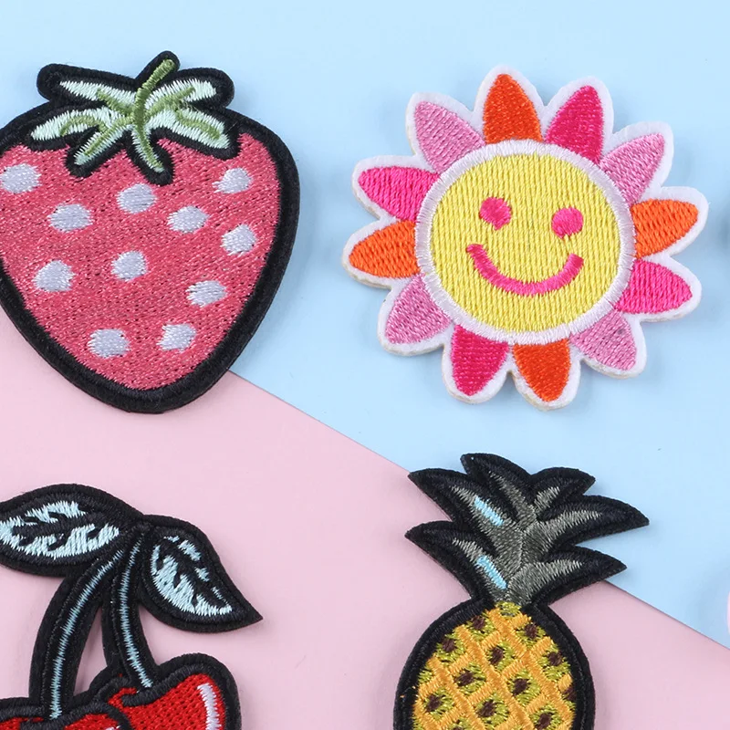 Embroidery Wholesale Custom Chenille Patch Iron on Cheap Chenille Letter Cartoon Designer Patchs