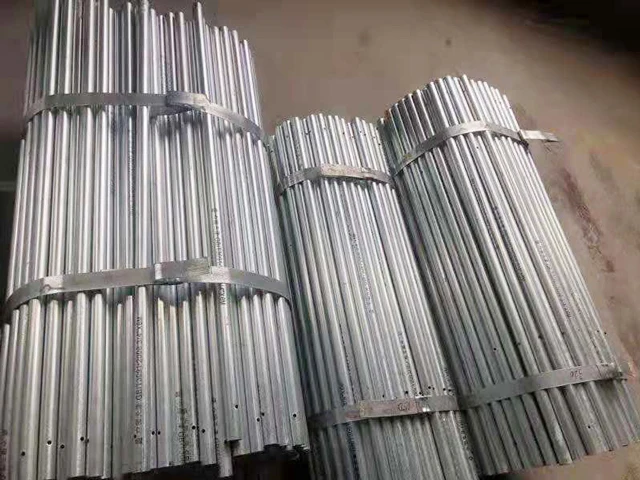 Manufacturers 3-5 Tier Multilayer Foldable Soilless Cultivation Planting Trough Hydroponic Growing System For Strawberries