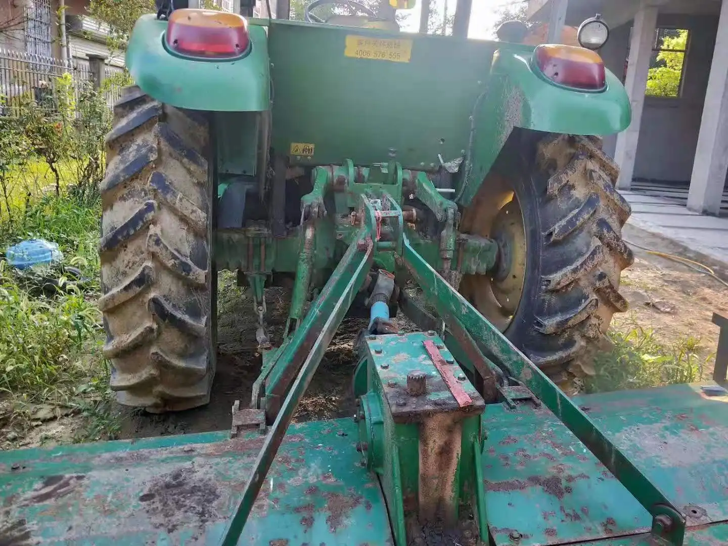Дешевый б/у трактор John deer 5E-950 хорошее состояние 95 л.с. полноприводный сельскохозяйственный/дизельный на