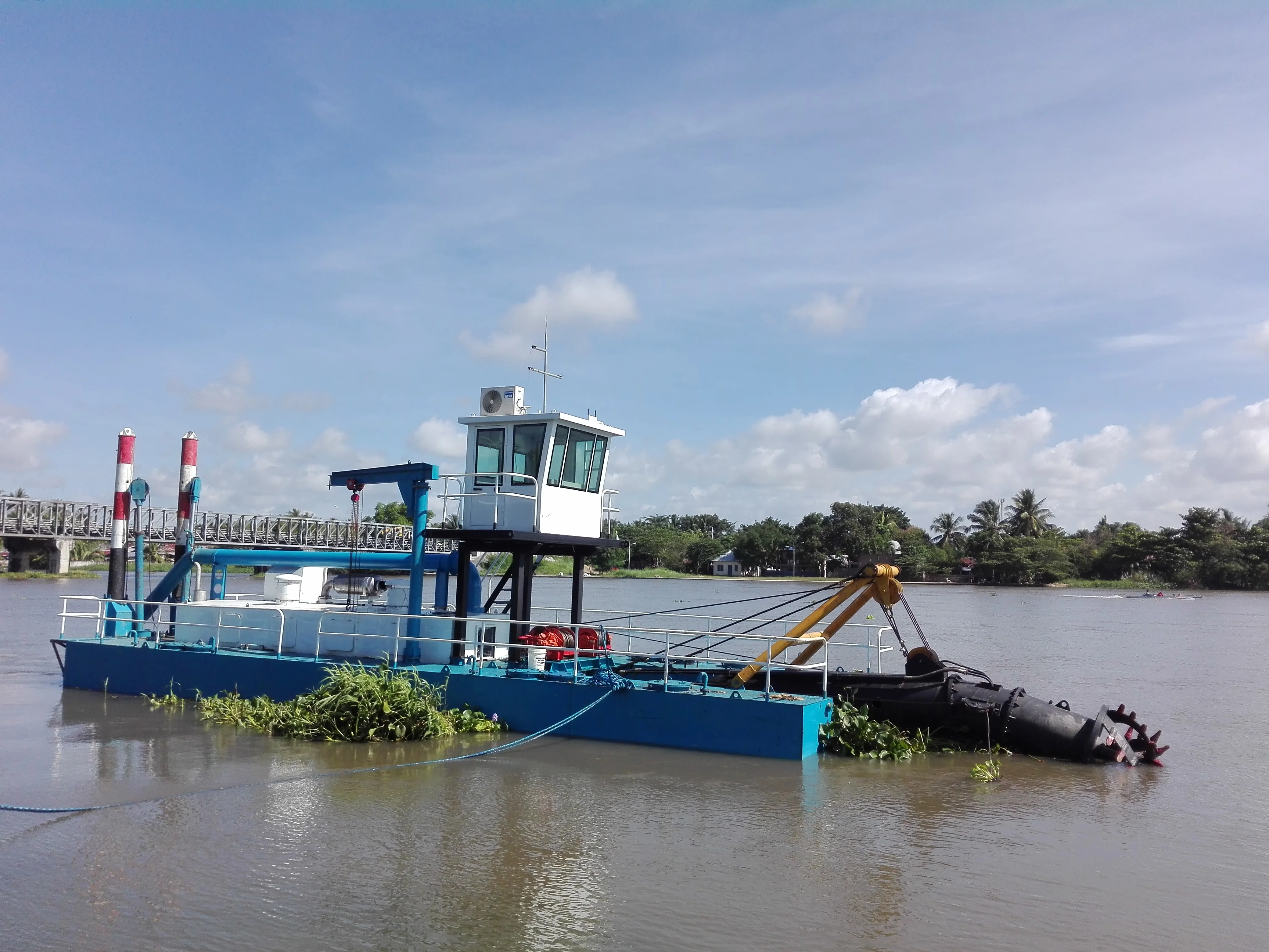 KEDA Dredging Equipment Sand Dredge Machine Cutter Suction Dredger For River Sea Port Construction