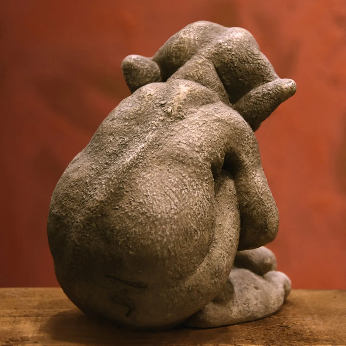 Polyresin Handmade Gothic sculpture cast stone troll  gargoyle statue Feng Shui figure mischievous house buddy