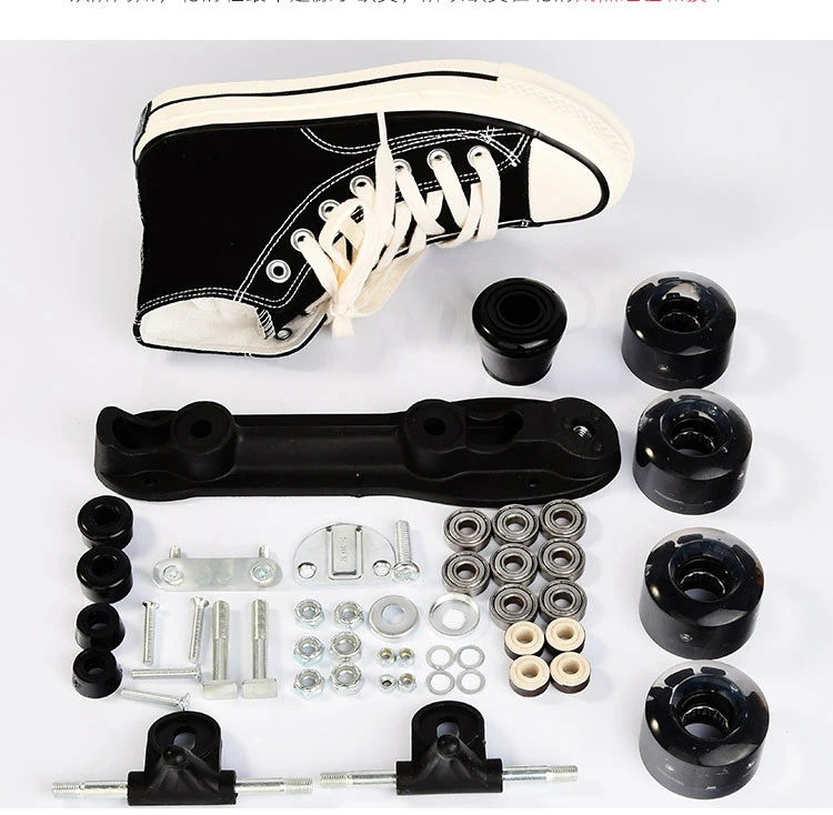 4 Wheels Retractable Quad Skate Double Roller Skates With Light In The