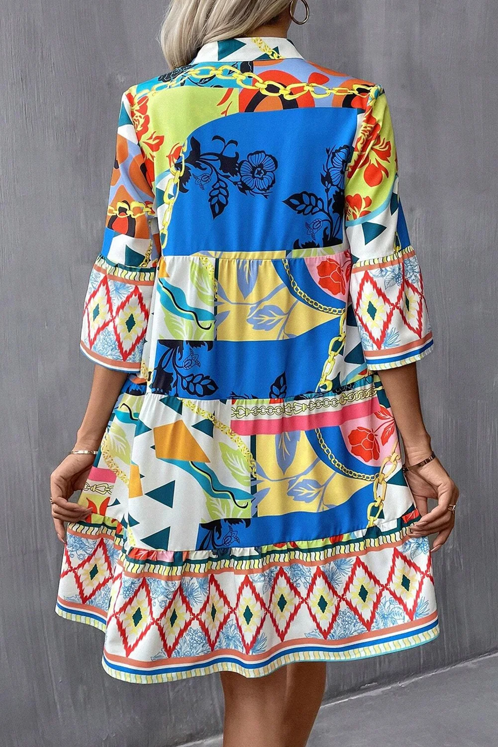 2024 Wholesale Chic Clothes Customized Summer Multicolour Boho Abstract Print Flowy Tiered Dress