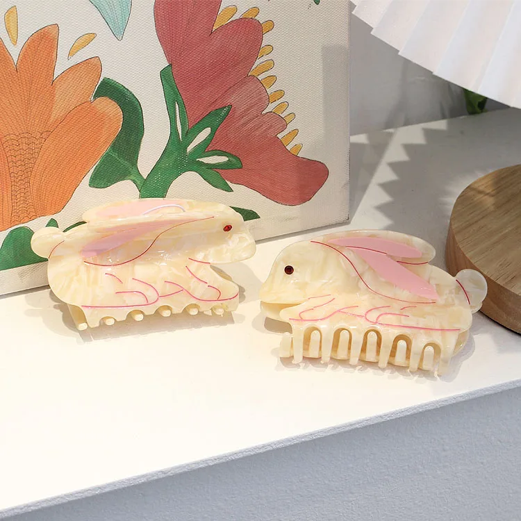 YIYI Classic Chinese Style Unique Acetate Rabbit Hair Claws Cute Yellow Rabbit Hair Clips for Girls Custom wholesale