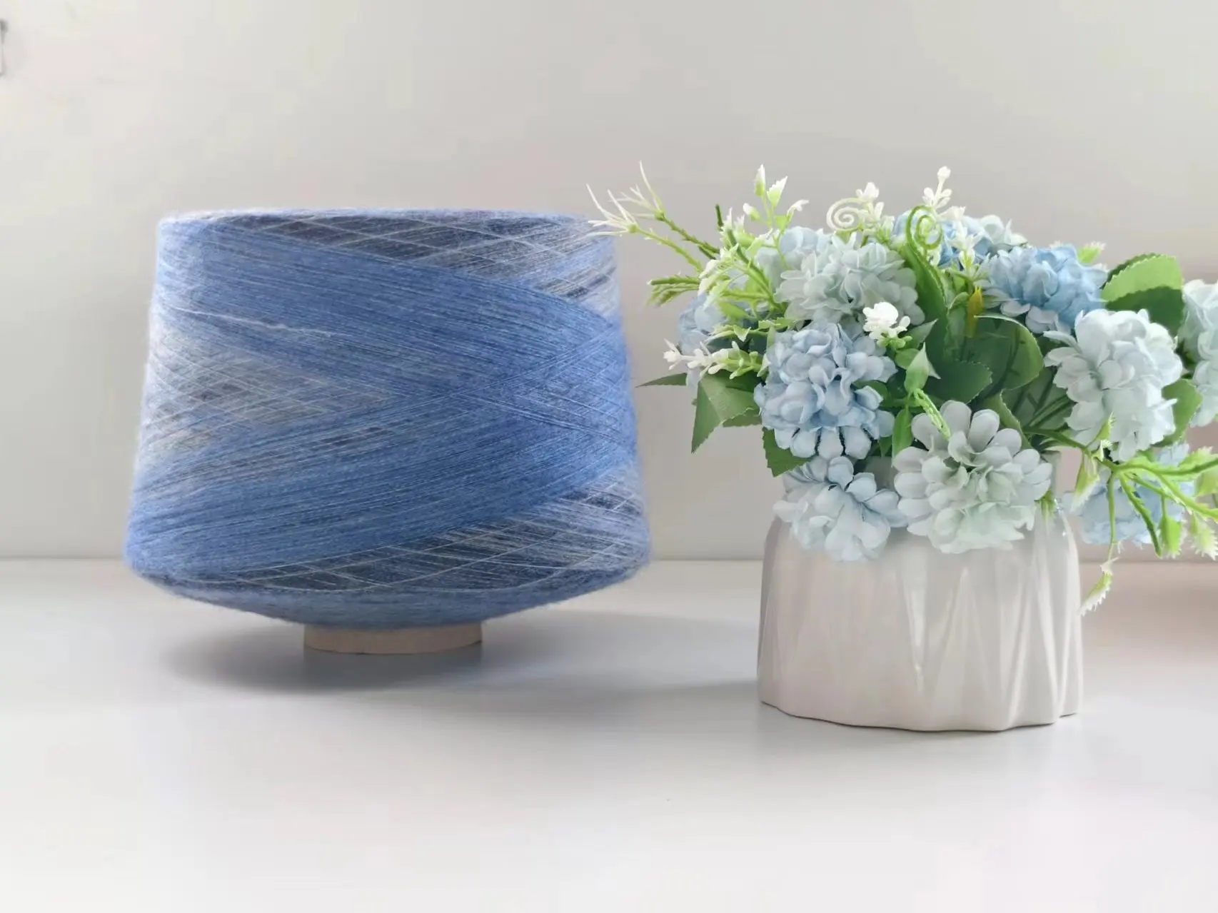 Yarncrafts Soft warm 4 ply acrylic Wool Blended Hand Knitting Yarn 3.3NM for sweaters, scarves, hats