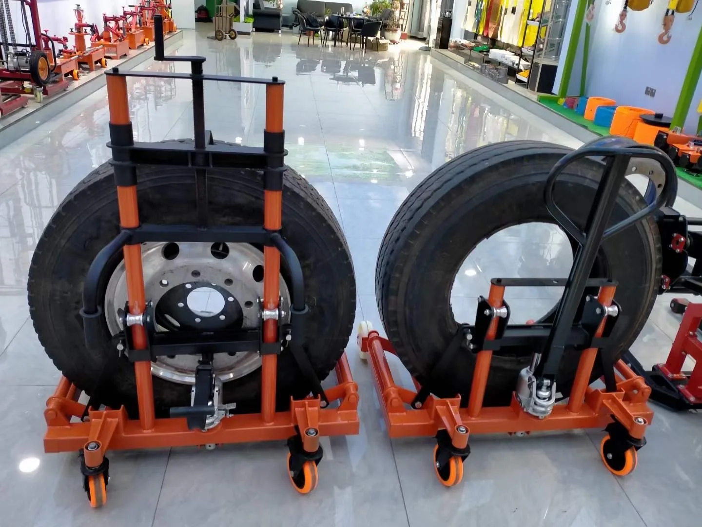 Heavy Duty Hydraulic truck dual  dolly wheel tire lifter in  tire changers Tyre Forklift
