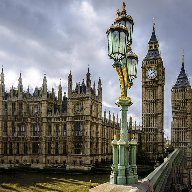 Outdoor street used classic vintage victorian green wrought iron lamp post for wholesale